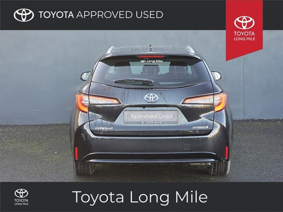 2023 Toyota Corolla - image 3