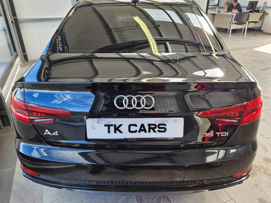 2019 Audi A4 - image 8