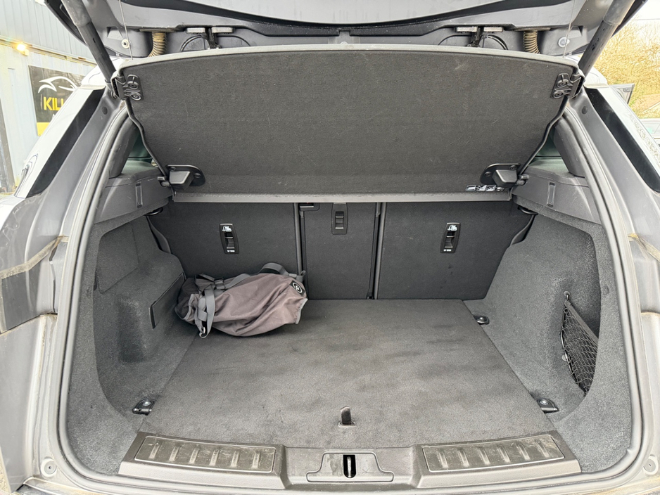 2022 Land Rover Range Rover Evoque - image 20