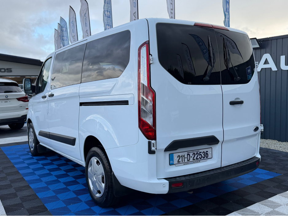 2021 Ford Transit Custom Kombi - image 5