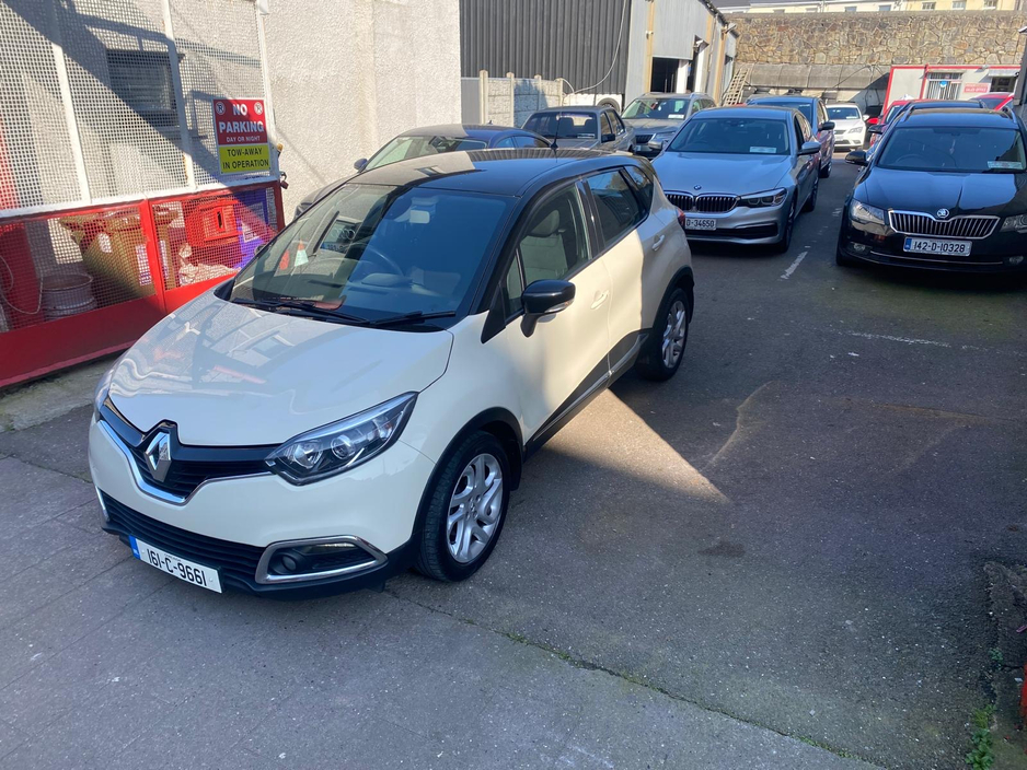 2016 Renault Captur - image 24