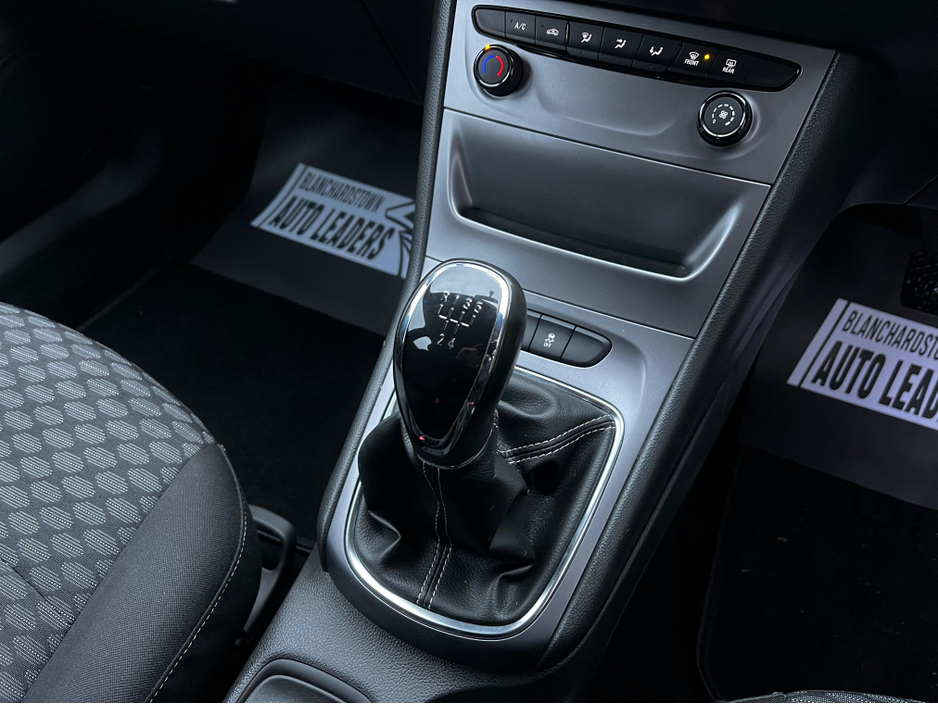 2017 Opel Astra 1.4 100BHP €7,950