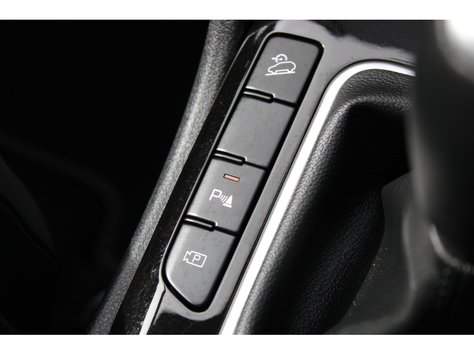 2023 Kia Sportage - image 17