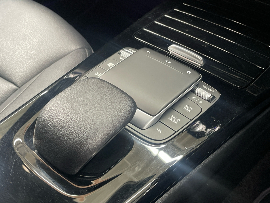 2022 Mercedes-Benz CLA Class - image 15