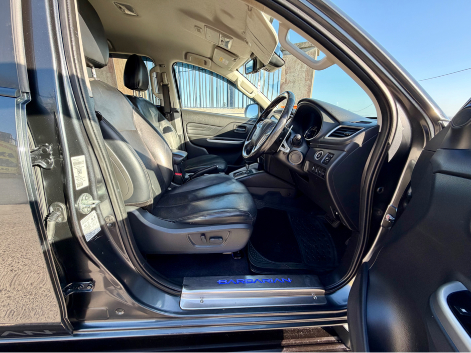 2020 Mitsubishi L200 - image 12