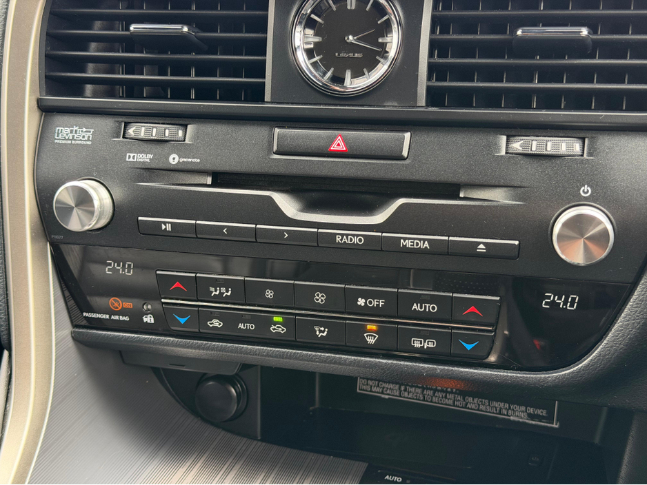 2016 Lexus RX 450 h - image 29