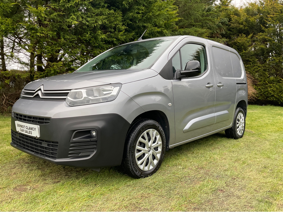 2024 Citroen Berlingo - image 4