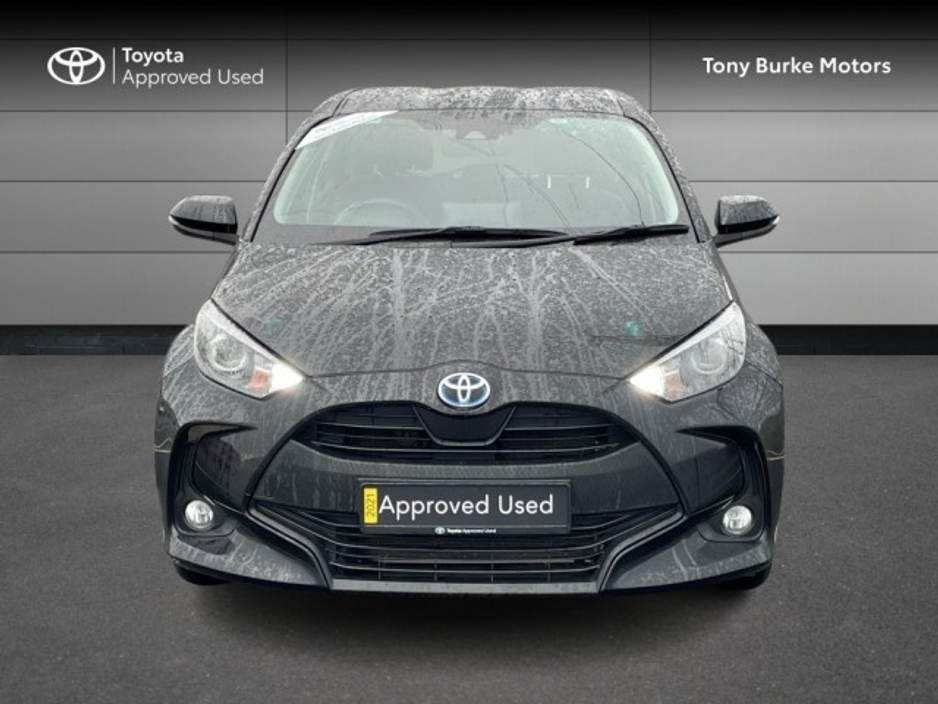 2022 Toyota Yaris - Hybrid - New Generation - Luna Edition - 1.5 - 5dr - Auto - Full Service History - EUR 160 Tax // Remote Central Locking // Front Electric Windows // Rear Electric Windows // Electric Mirrors // Fin €21,599