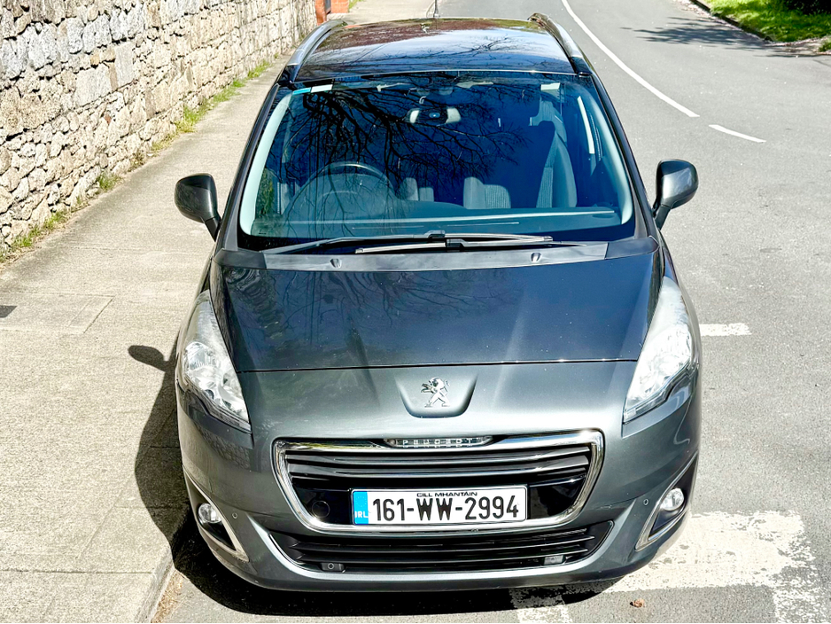 2016 Peugeot 5008 - image 7