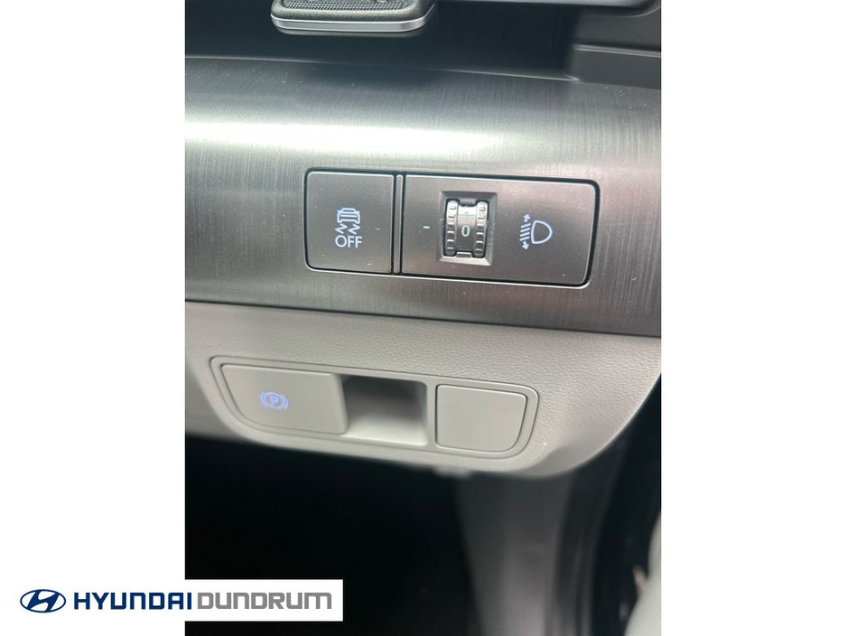 2025 Hyundai Kona EV Platinum 65Kwh €35,950