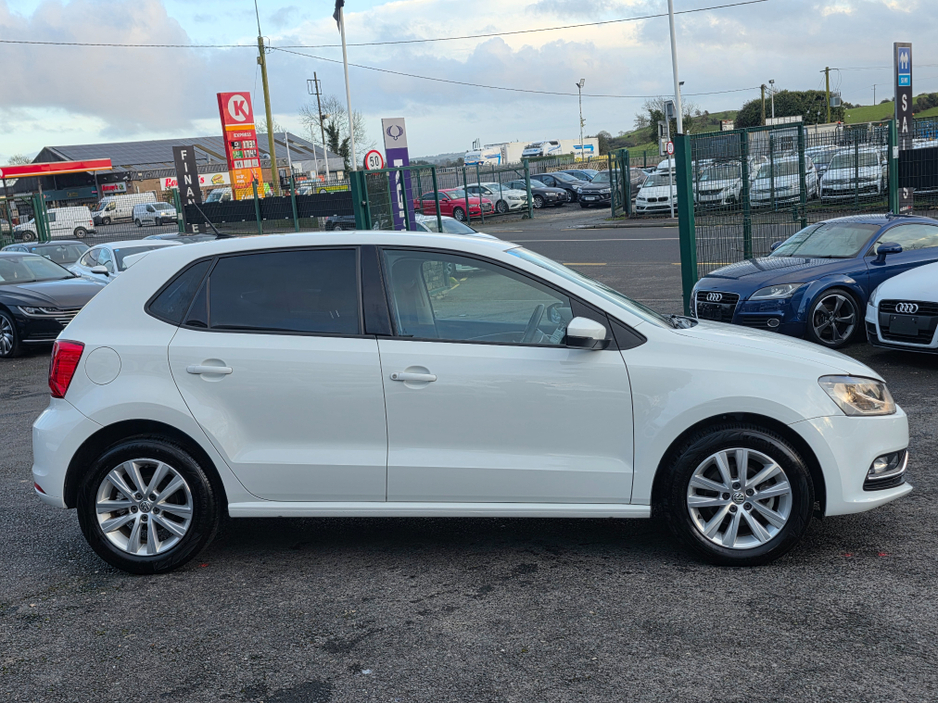 2016 Volkswagen Polo ( 162 REG 1.2 TSI PRIVACY GLASS ALLOYS REV CAMERA MULTIFUNCTION STEERING WHEEL LOW TAX BAND €13,500