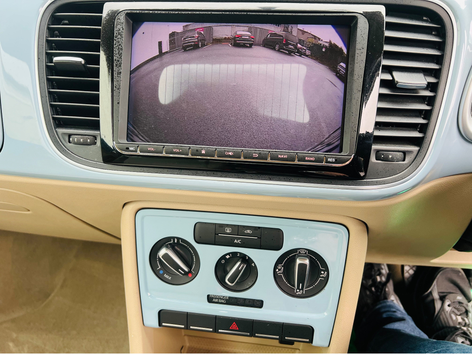 2014 Volkswagen Beetle AUTOMATIC // 1.2L PETROL // 2 KEYS €11,950