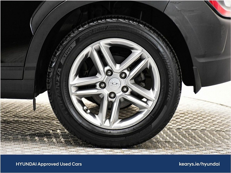 2023 Hyundai Kona - image 8