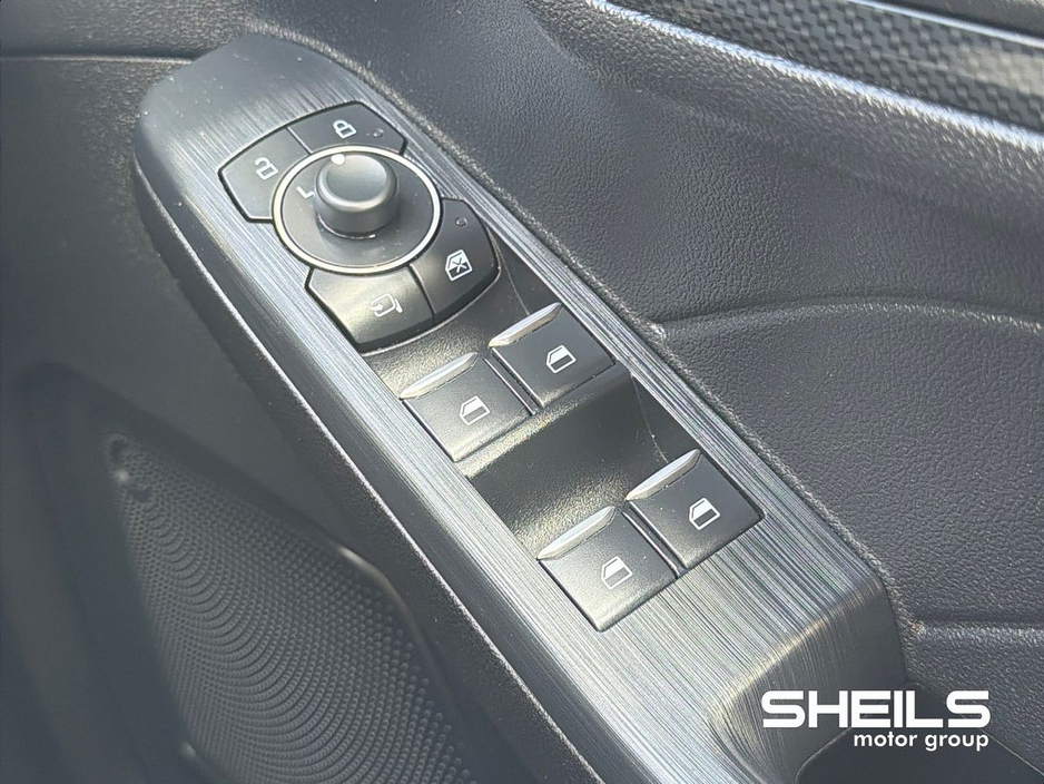 2023 Ford Kuga - image 23