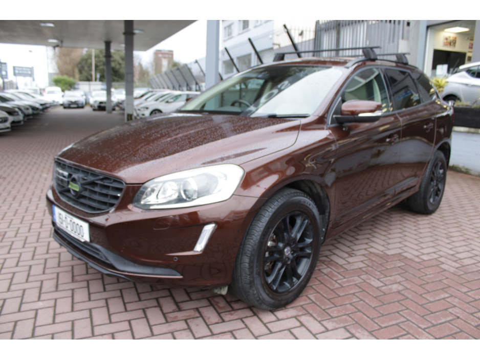 2015 Volvo XC60 - image 11