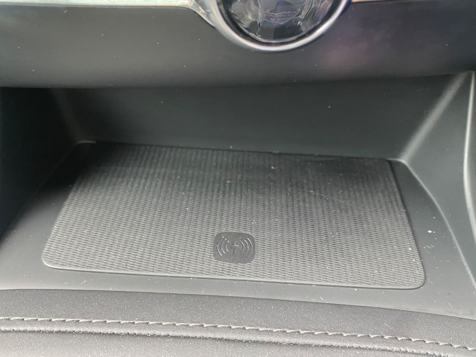 2025 Volvo XC90 T8 Dark Plus AWD Auto (PHEV) €78,900