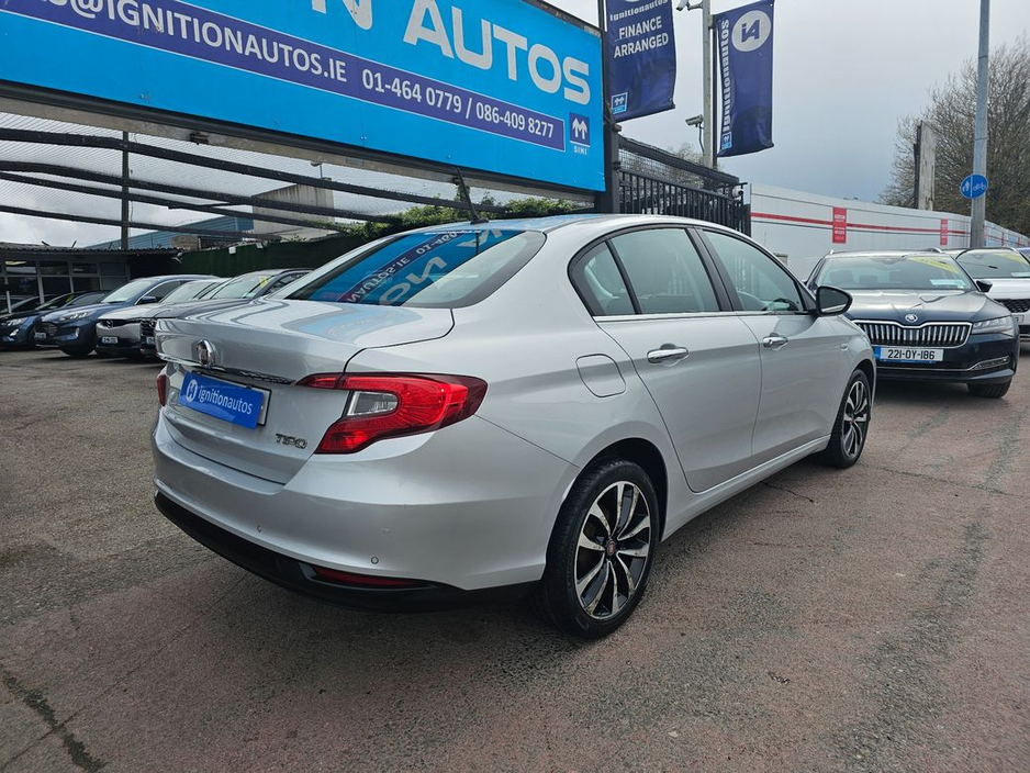 2017 Fiat Tipo - image 5