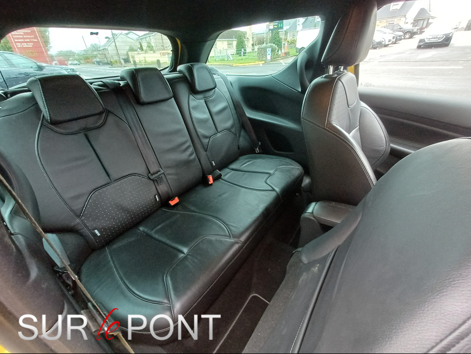 2014 Citroen DS3 - image 10