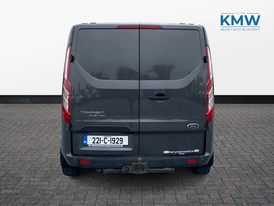 2022 Ford Transit Custom - image 5