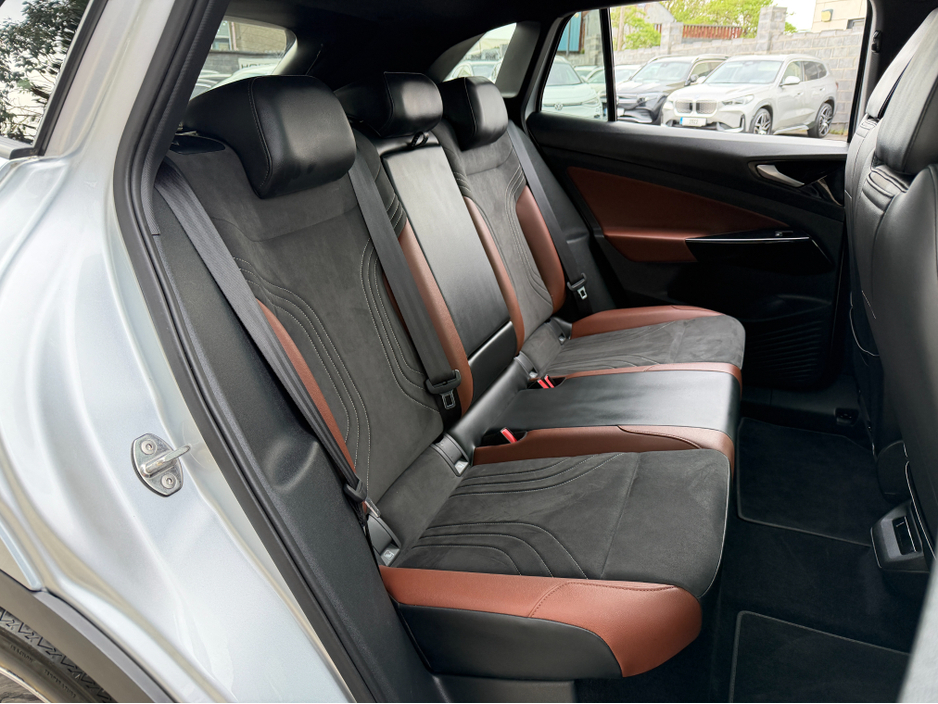 2022 Volkswagen ID.4 - image 19