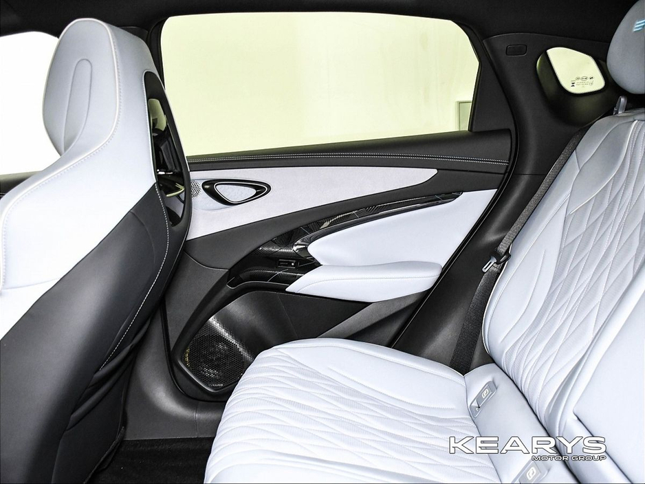 2024 BYD Seal 82.5kWh Design RWD €39,888