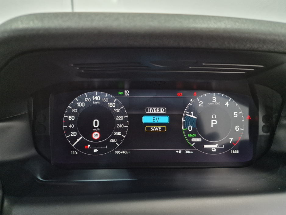 2021 Land Rover Discovery Sport P300E R-DYNAMIC HSE (PAN ROOF) AWD AUTOMATIC **TOP SPEC / APPLE CARPLAY / BLIND SPOT ASSIST / CRUISE CONTROL / ELECTRIC BOOTLID / FULL LEATHER / HEATED SEATS / MERIDIAN SOUND / 360 DEGREE CAMERA** €36,900