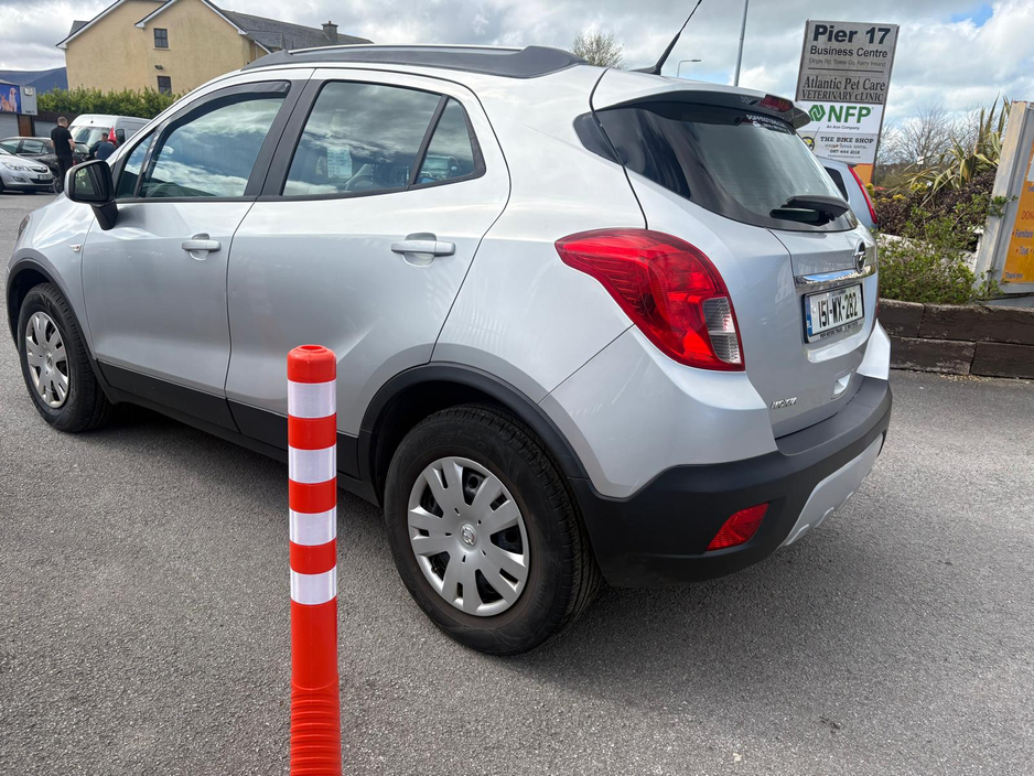 2015 Opel Mokka - image 5