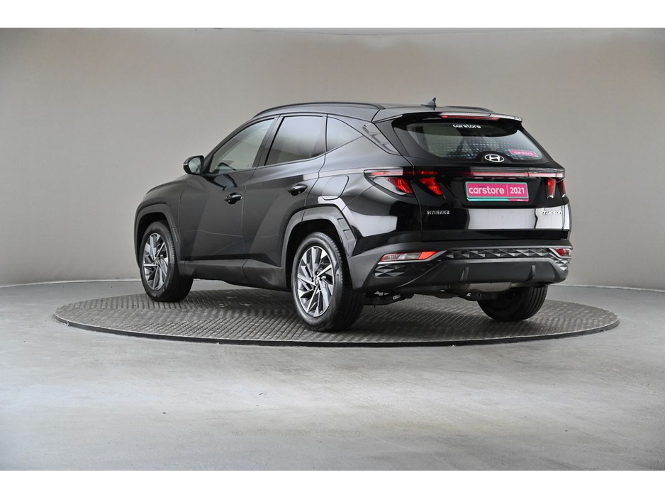 2021 Hyundai Tucson - image 6