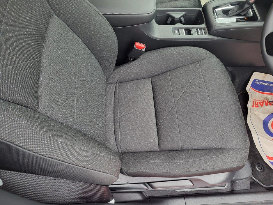 2026 Honda HR-V - image 6