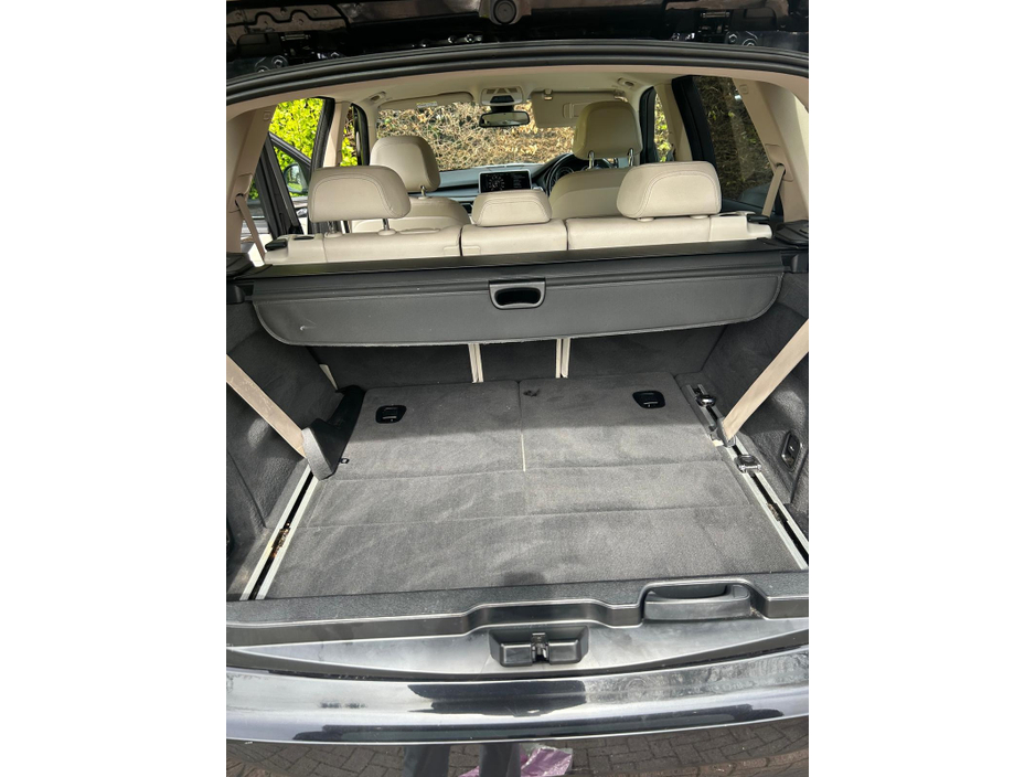 2016 BMW X5 - image 8