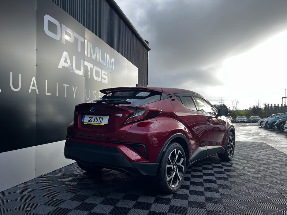 2018 Toyota C-HR Toyoya CHR 1.8 self charging hybrid, loads of extras €19,800