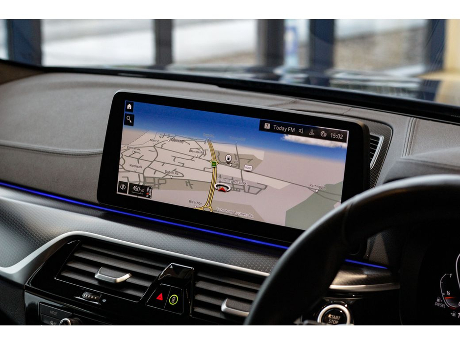 2022 BMW 5 Series 520D M SPORT €39,899