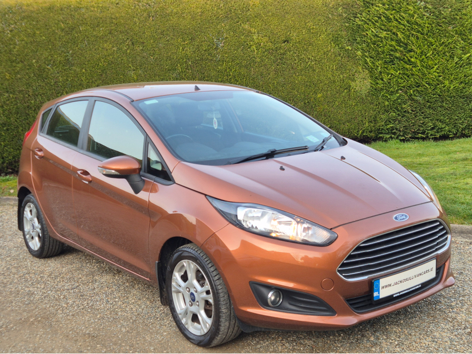2013 Ford Fiesta - image 7