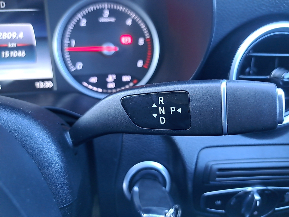 2018 Mercedes-Benz C Class Executive SE with full leather seats, 2.0 diesel saloon. €17,950