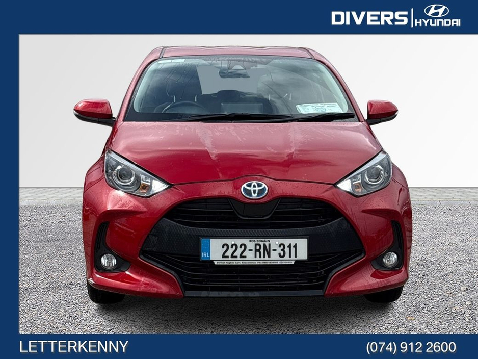 2022 Toyota Yaris 1.5 Petrol Hybrid Luna Automatic €20,945