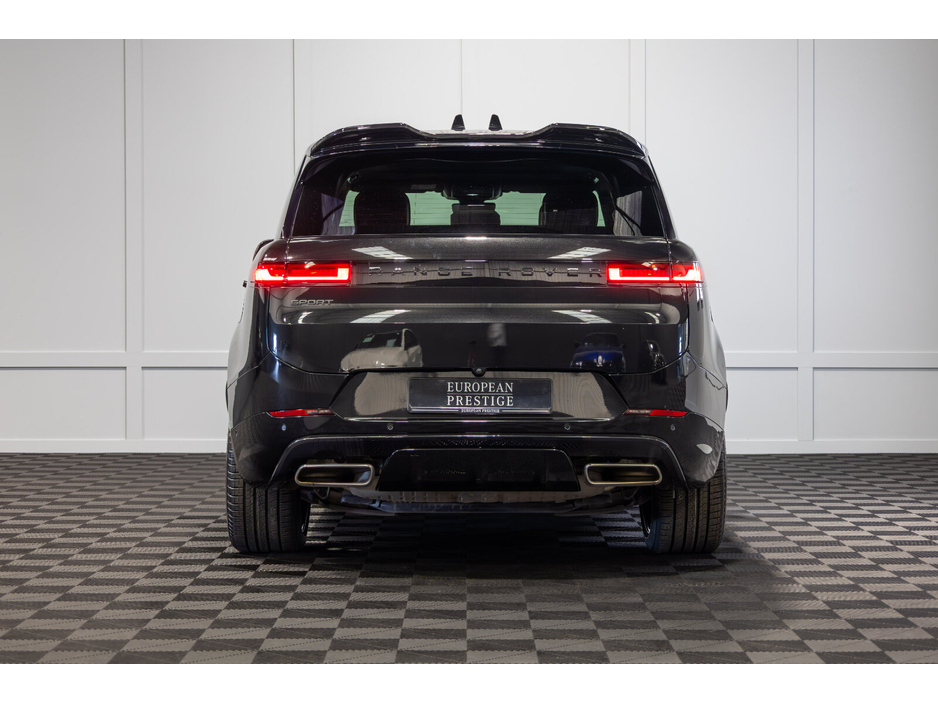 2024 Land Rover Range Rover Sport - image 5