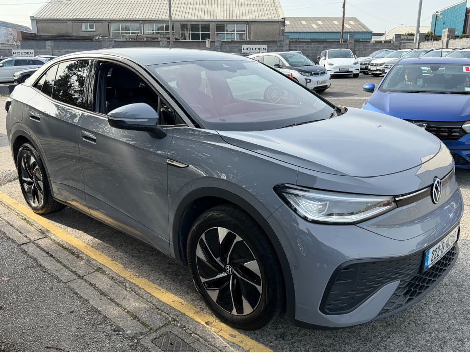 2022 Volkswagen ID.5 - image 6