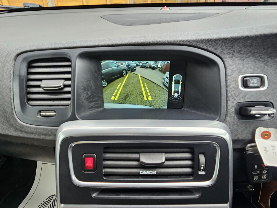 2017 Volvo S60 - image 31