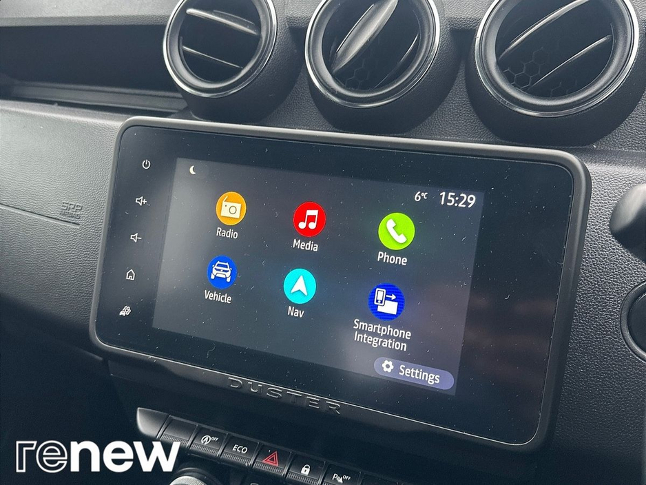 2022 Dacia Duster - image 13