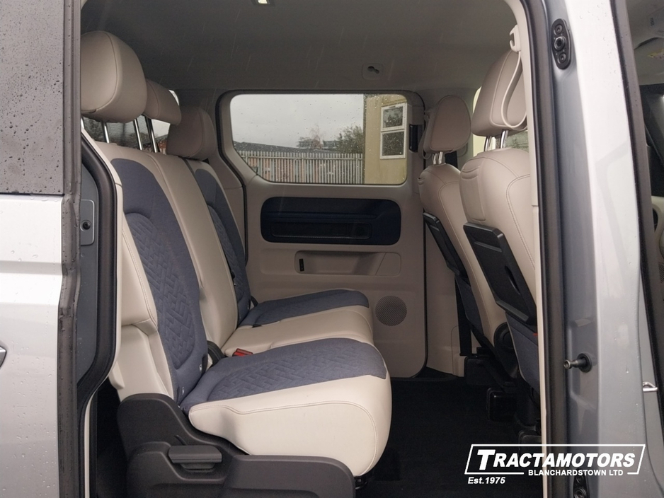 2024 Volkswagen ID.Buzz - image 40