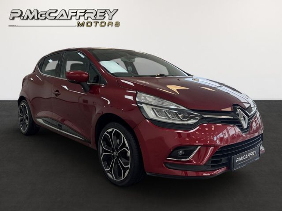 2019 Renault Clio - image 3