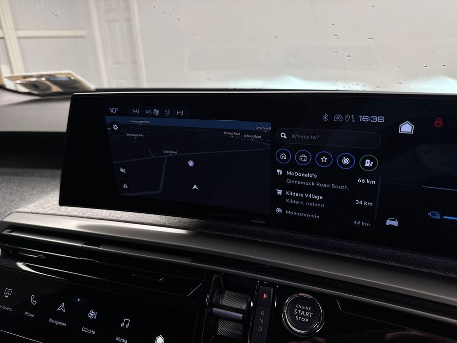 2025 Peugeot 3008 - image 17