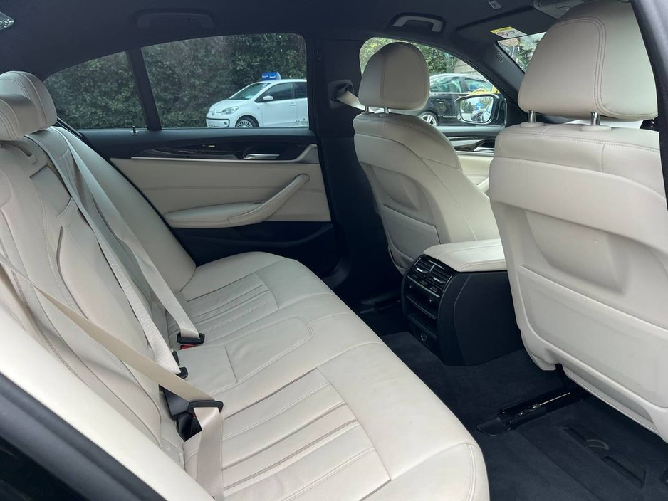 2020 BMW 5 Series 530e M-SPORT COMPETITION 2.0 HYBRID // LEATHER M-SPORT INTERIOR // DIGITAL CLUSTER // NEW 20" M5 ALLOYS €33,950