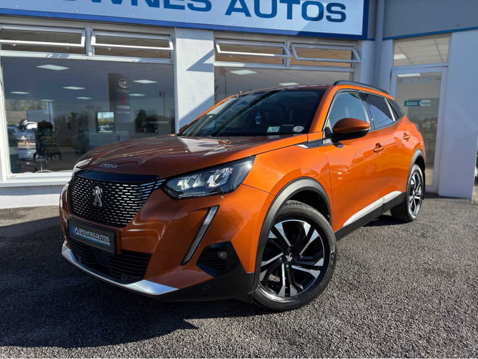 2021 Peugeot 2008 - image 2