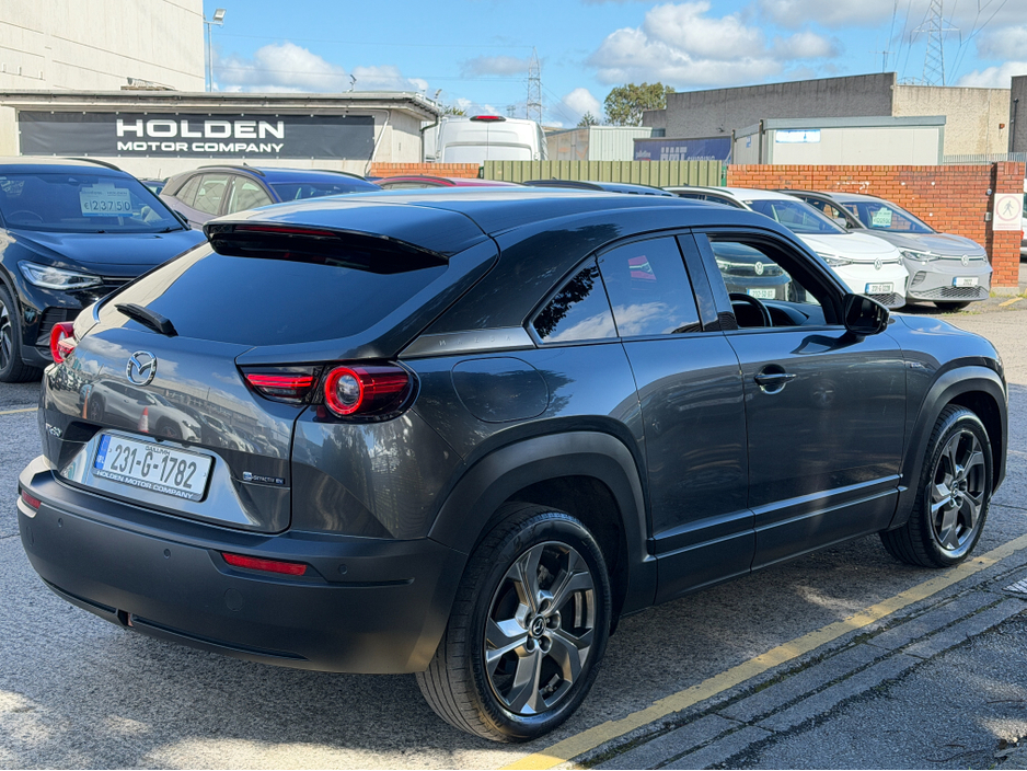 2023 Mazda MX-30 - image 9