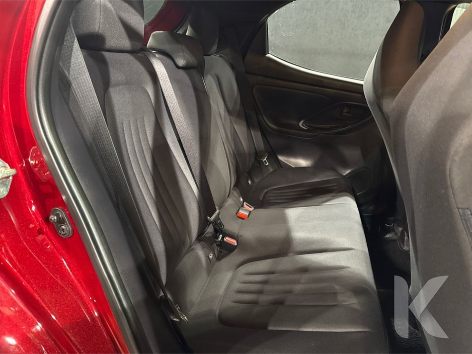 2025 Toyota Yaris - image 13