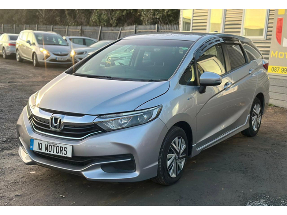 2019 Honda Shuttle 1.5 Automatic petrol hybrid €13,495