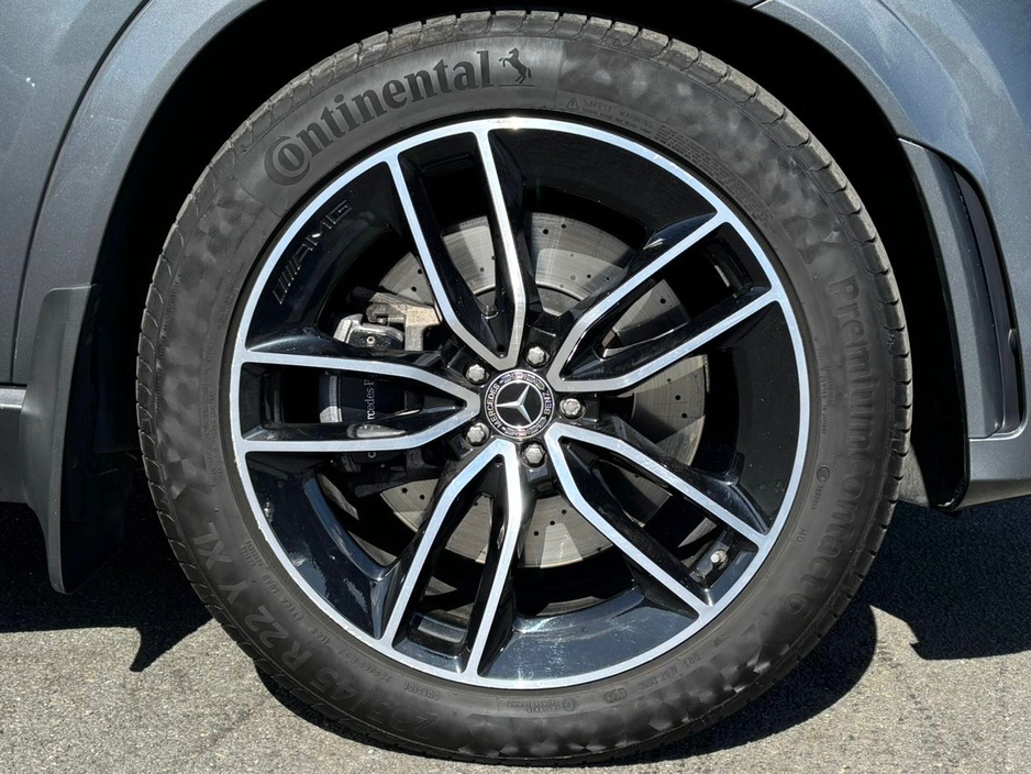 2022 Mercedes-Benz GLE Class - image 9