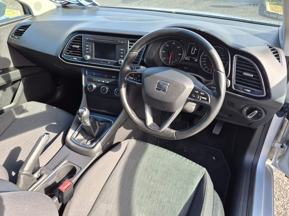 2015 SEAT Leon - image 18