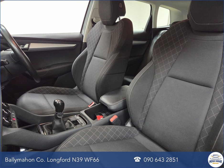 2019 Skoda Karoq - image 21